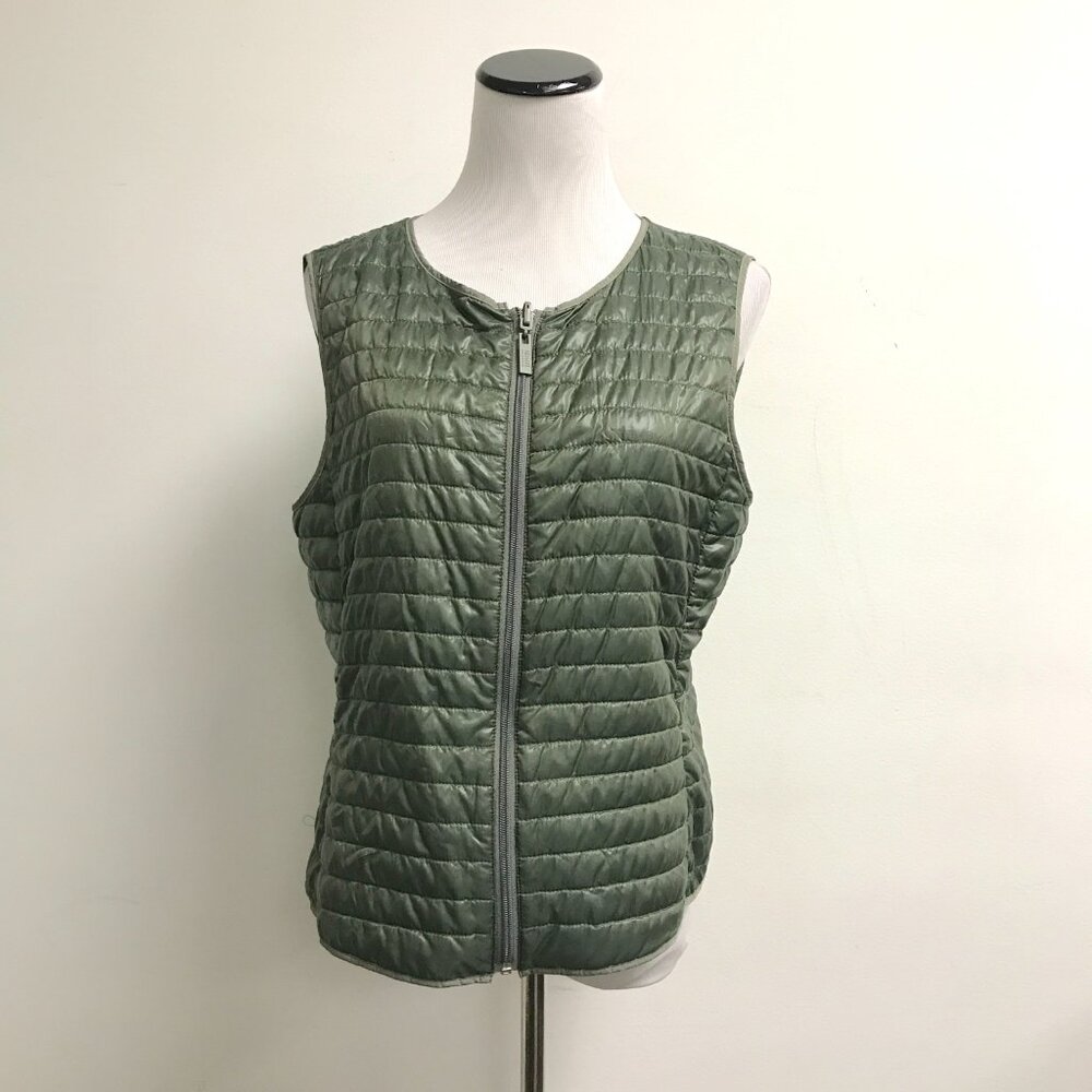 Giorgio Armani Collezioni olive green puffer sleeveless zip vest 12 i48